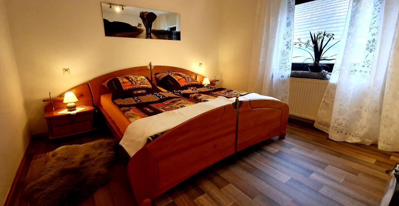 Karibu Apartment Tiefenthal Bagian luar foto